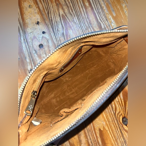 Patricia Nash Owl Print Marcie Crossbody with Libby Wallet - Picture 4 of 5